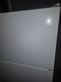 Whirlpool fridge white