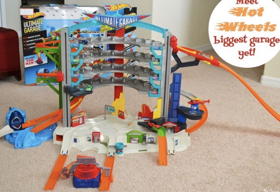 Hot Wheels Set