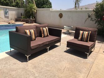 OUTDOOR PATIO FURNITURE SOFA OR LOVE SEAT
