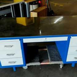 BRUSH METAL TOP VINTAGE TANKER DESK -FREE