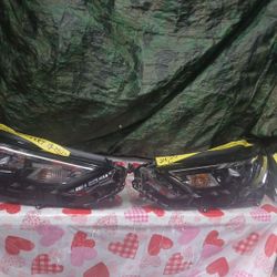 2024-25 Toyota Grand Highlander L&R Headlight Regular