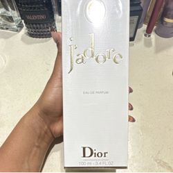 Dior J'adore Eau de Parfum Spray 3.4 fl oz, MPN F0(contact info removed)9