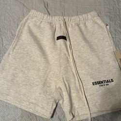 Essentials Shorts