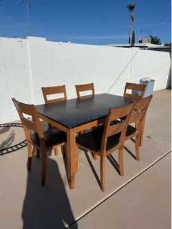 Dinning Table