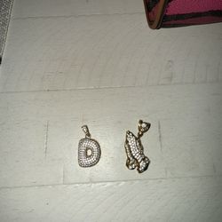 10 K Pendants 