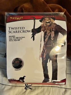 Twisted scarecrow costume(spirit Halloween)
