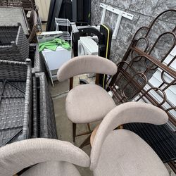 Set of 3 counter top stools