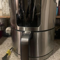 Air fryer 