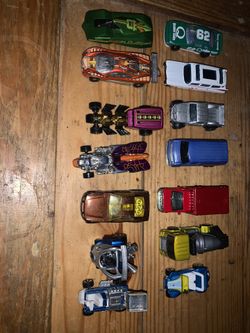 Hot Wheels / matchbox cars