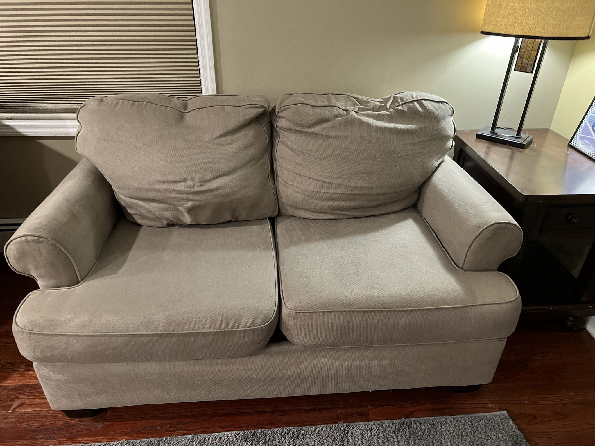 Loveseat