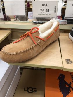 Ugg women size 6 new