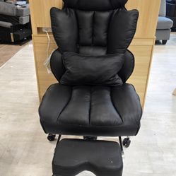 BRAND NEW 
Efomao Big and Tall Office Chair, High Back Leather Gaming Chair with Footrest, Executive Ergonomic Office Chair with Lumbar Support,Black 