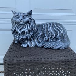 Laying Down Cat Statue 