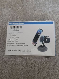 Apple 3 -In-1 Wireless Charger
