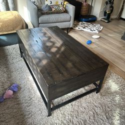 Pop Up Wooden Coffee Table $60