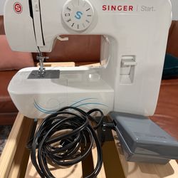 Singer sewing machine