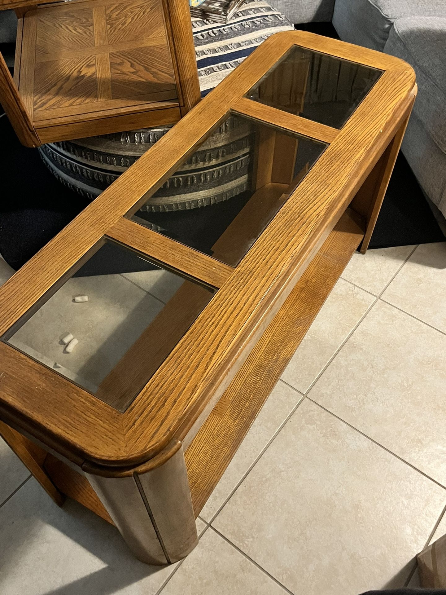 CONSOLE & END TABLE