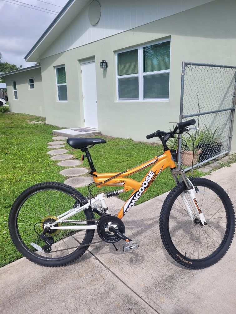NO RUST - Full Suspension 24" Mongoose Bicycle - Aluminum Alloy - Pristine Condition - Ready to Ride