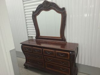 6 Drawer Maroon Dresser with Mirror