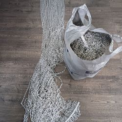 Aluminum chain curtain