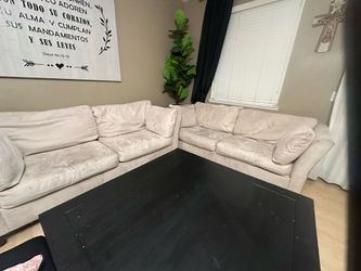 2 Sofas- (3-4ppl seater)