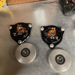 Raceseng CasCam Caster Camber Plates