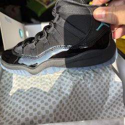 Jordan 11 Gammas Size 1 PS