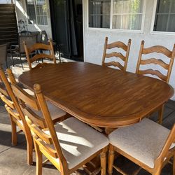 Oak Dining Room table