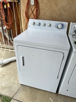 General Electric Dryer (Gas)