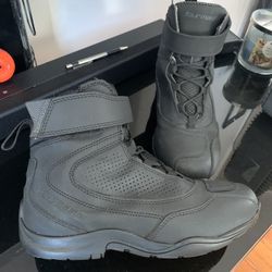 Women’s Riding Shoes 