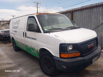 2006 GMC Savana 2500 For Parts