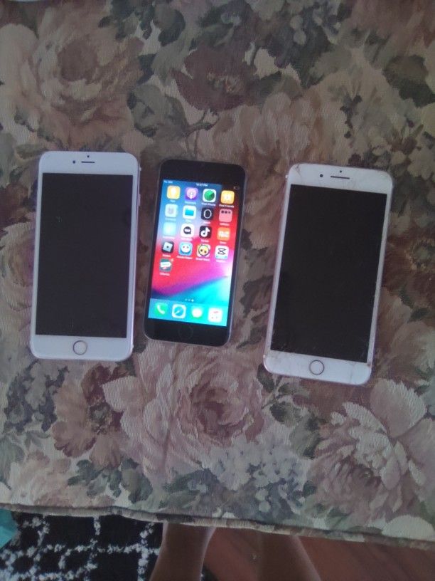 3 I Phone S
