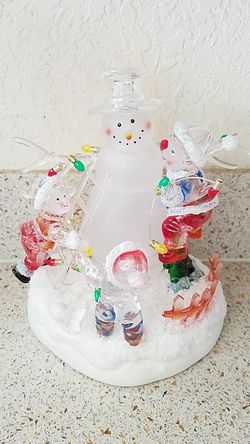 Color changing Let's Build a Snowman