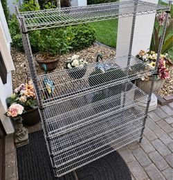 6 - Tier Commercial Grade Heavy Duty Steel Wire Shelving Unit in Chrome
