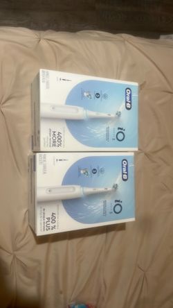 Oral-B iOS 3 toothbrush