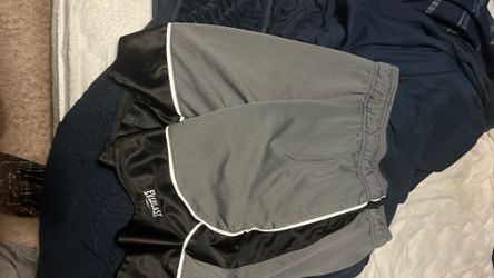Everlast shorts
