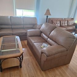 Clean Furniture Set 