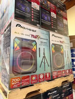 Pioneer PSX615 700W Party Speaker + Wireless Mic & Stand – $170