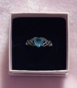 sterling silver heart shaped aquamarine gem ring