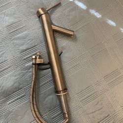 Tall Single Hole Faucet 