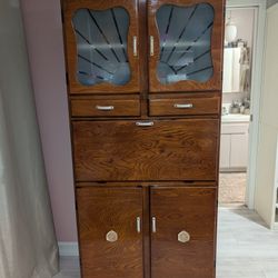 Antique Chifferobe 