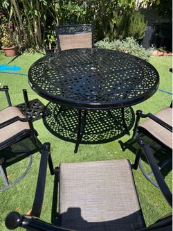 Light aluminum table and chairs