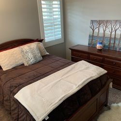 Queen Size Bed and Bedroom Set From Broyhill