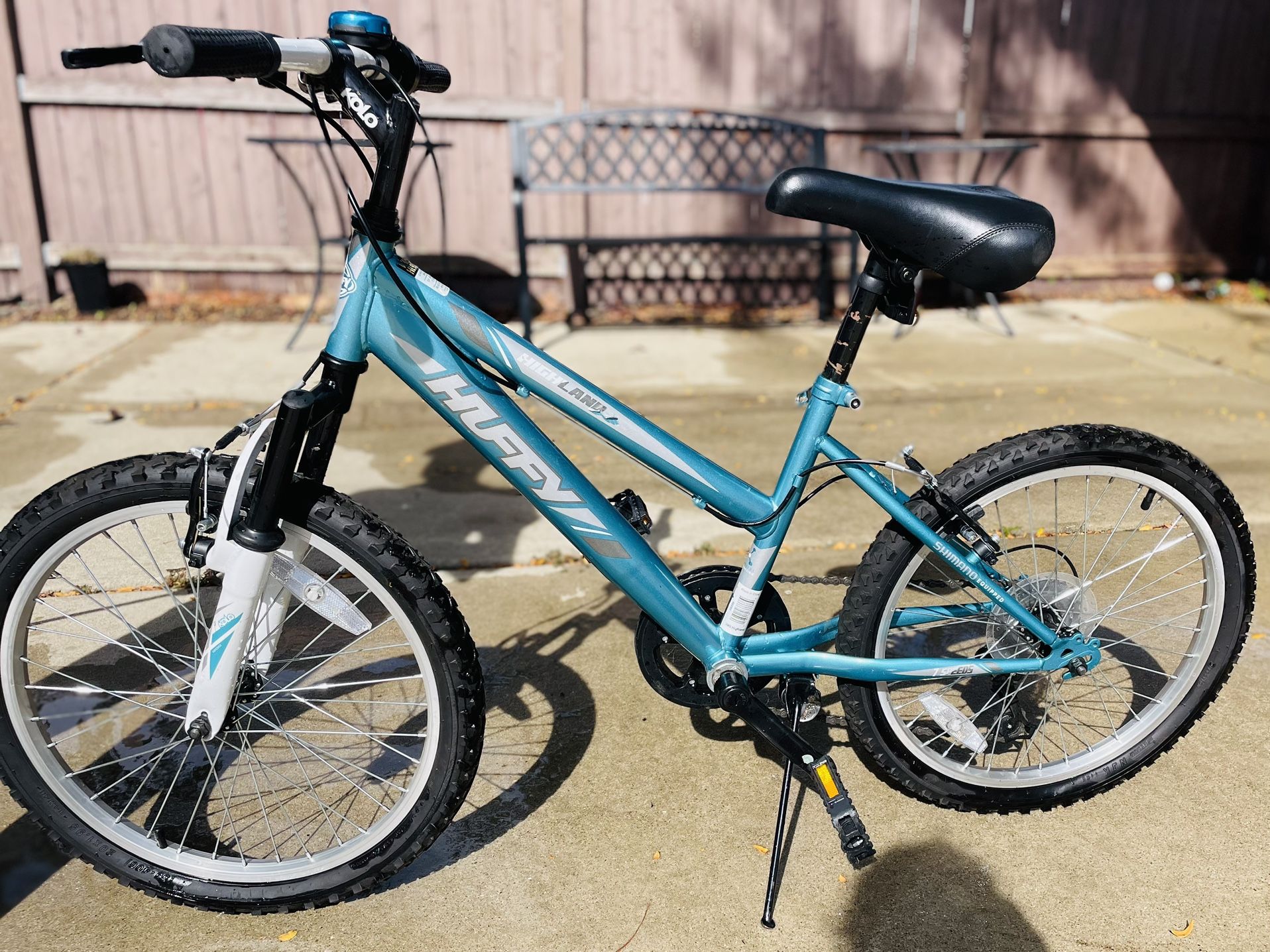 Girl’s Huffy Bike in great condition! 