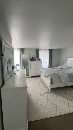 Full bedroom set