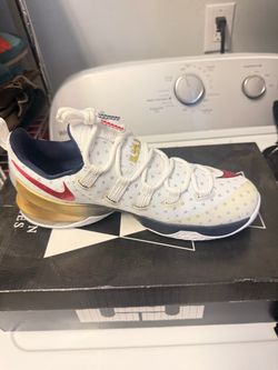 Nike LeBron‘s Olympic colorway