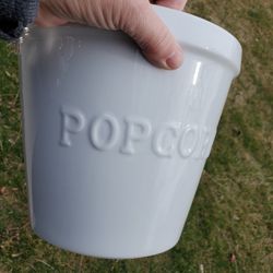 Large Better Homes And Gardens Popcorn Bowl