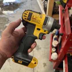 Dewalt 