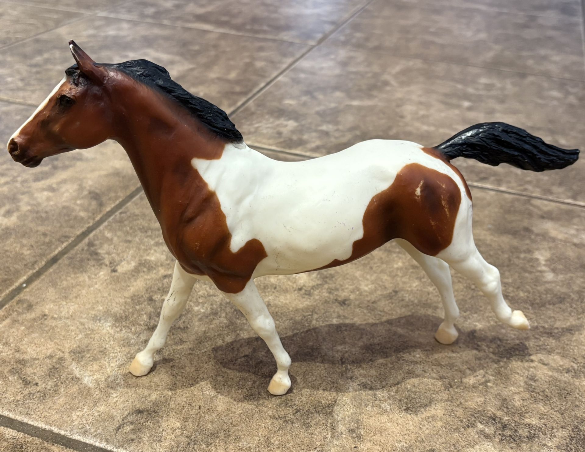 Breyer Traditional Thoroughbred Horse Figurine