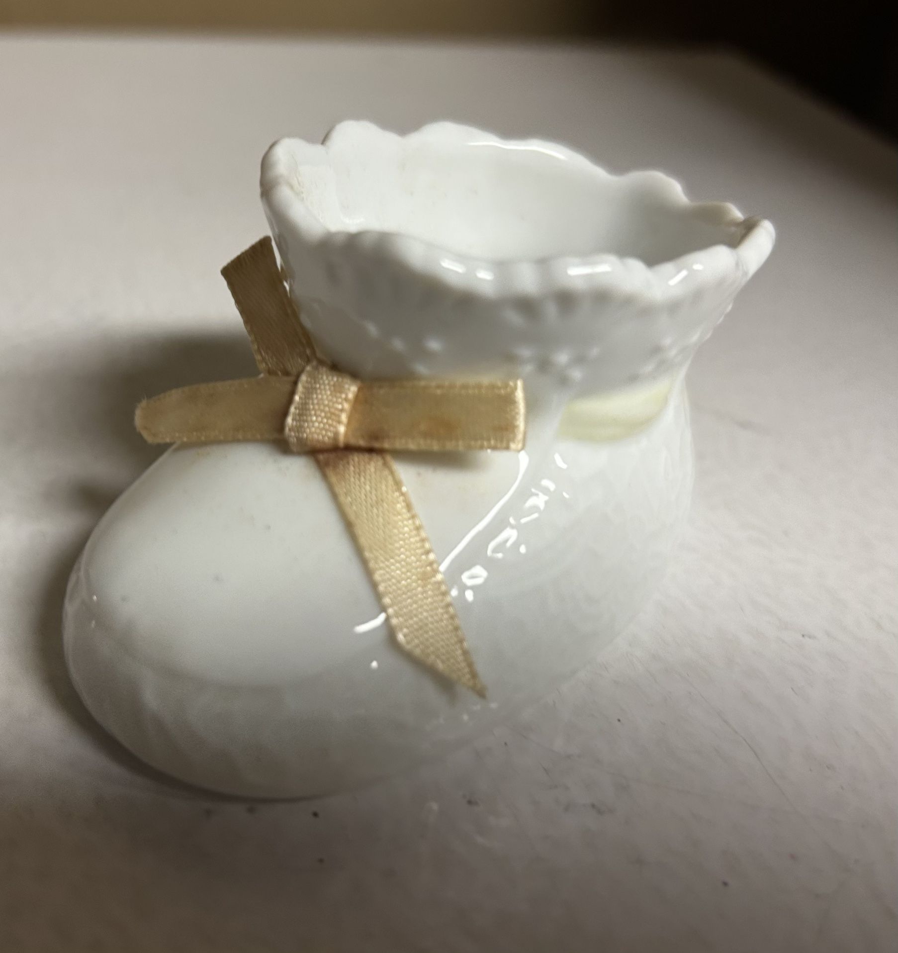  Ceramic Baby Bootie knick Knack 